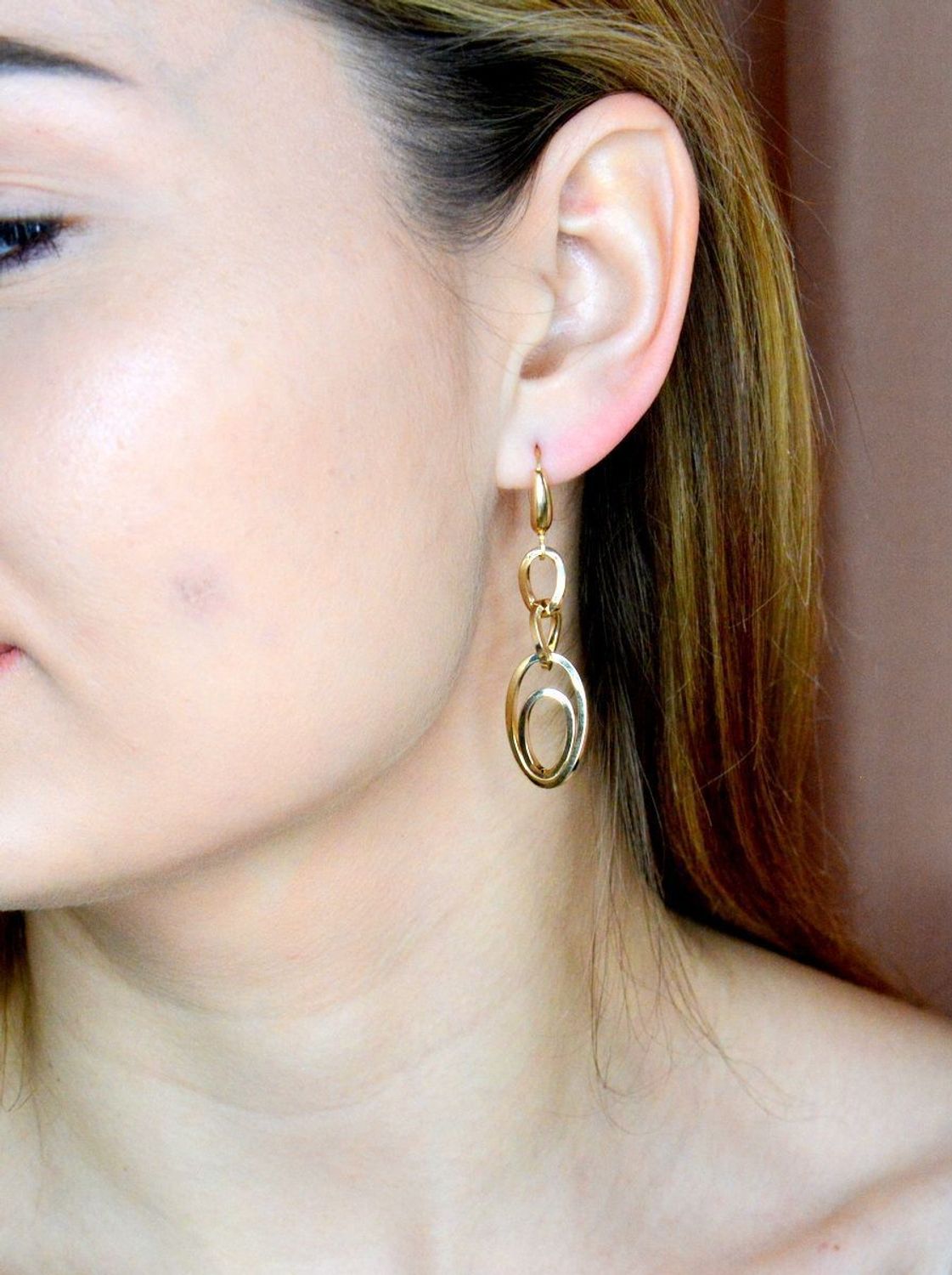 Złote kolczyki damskie 585 wiszące owalne elementy KL 8735 585.jpg